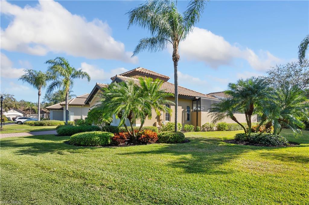 12612 Grandezza Circle Estero, FL 33928 - Photo 4 of 48