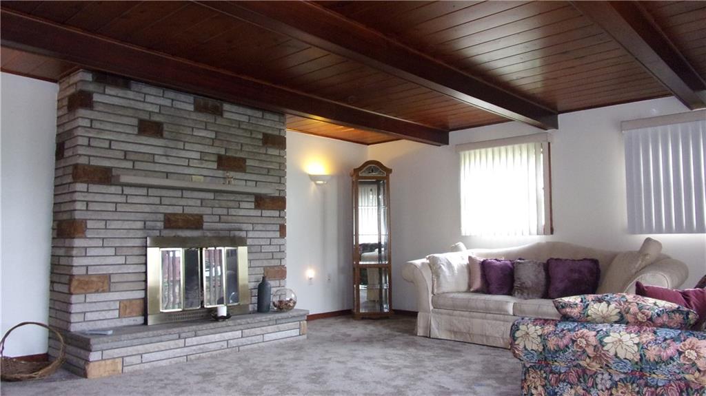 543 Country Club Road Washington, PA 15301 - Photo 5 of 22 Gallery Image 5