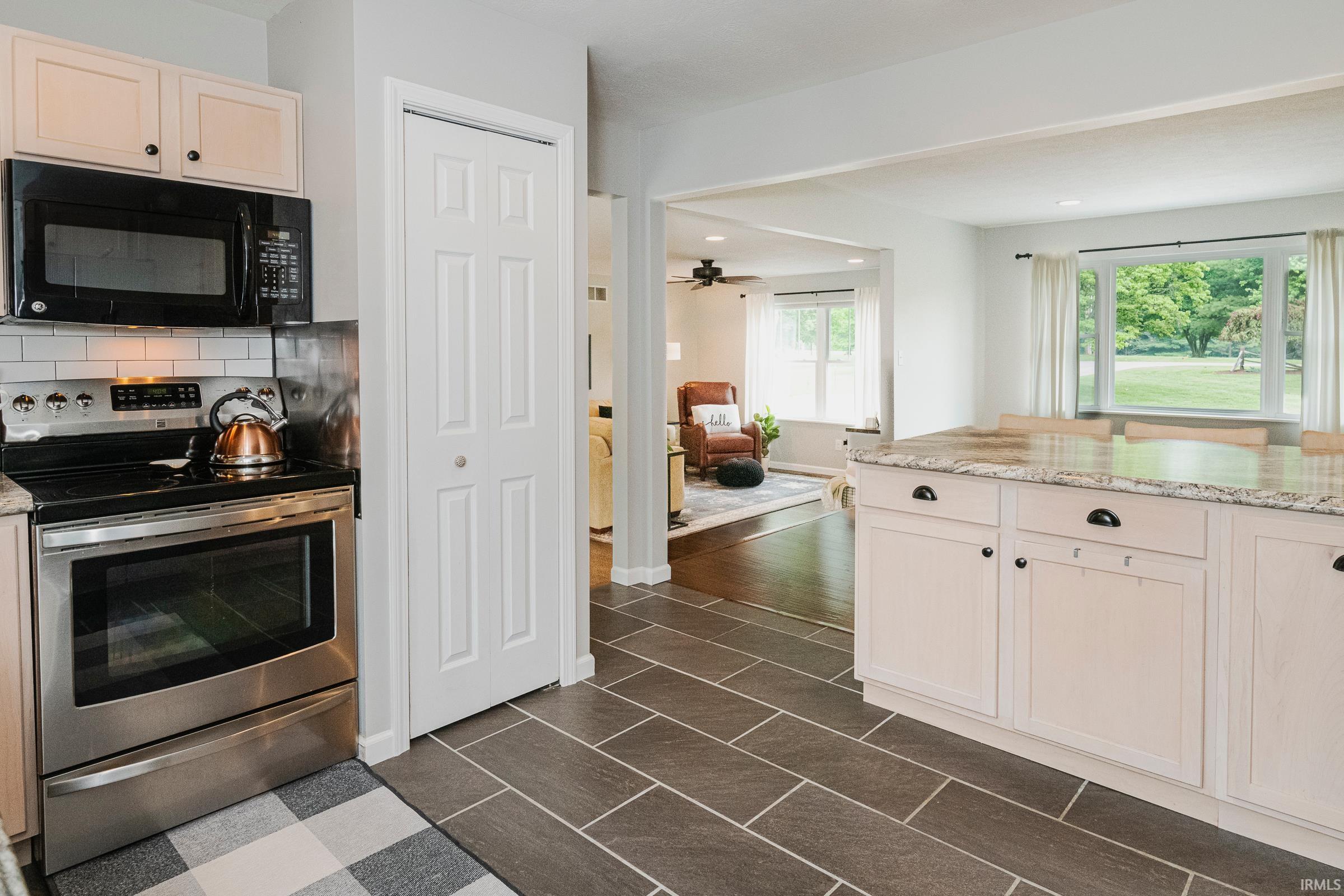 3650 South Snoddy Road Bloomington, IN 47401 - Photo 6 of 36 Gallery Image 6