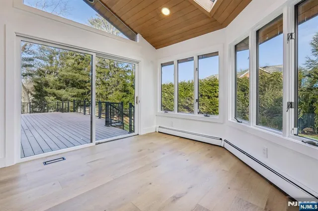 $8,900 | 22 Laurence Court, Closter, NJ 07624