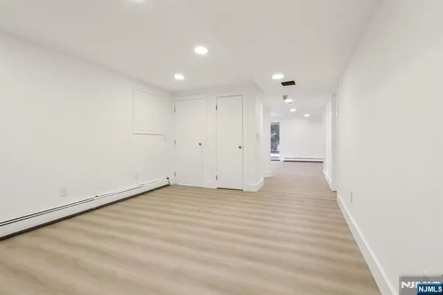 $8,900 | 22 Laurence Court, Closter, NJ 07624