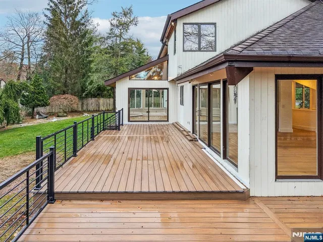 $8,900 | 22 Laurence Court, Closter, NJ 07624