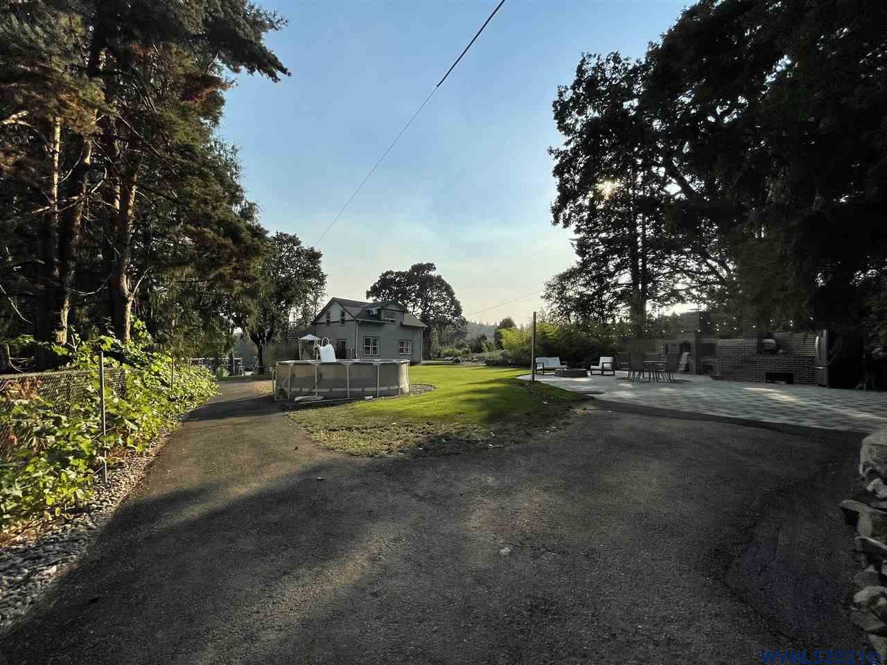 8232 Squirrel Hill Road Southeast Salem, OR 97306 - Photo 38 of 40 Gallery Image 38