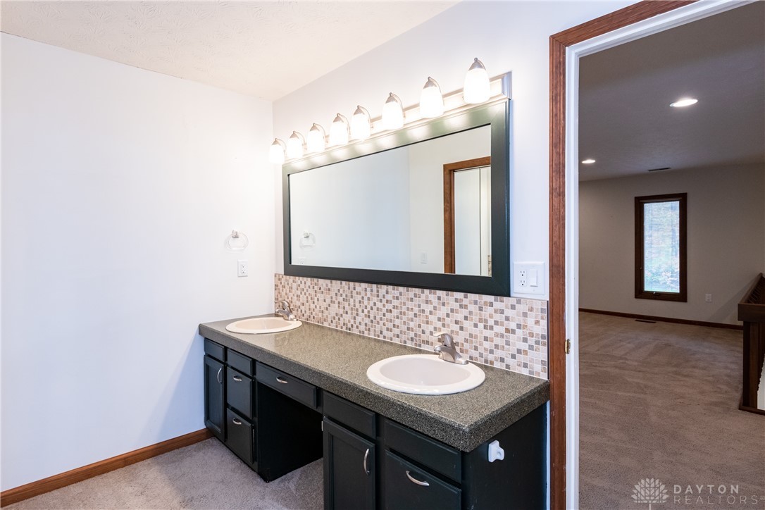 9543 Bellbrook Road Waynesville, OH 45068 - Photo 43 of 79 Gallery Image 43