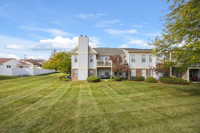 a house view with a outdoor space