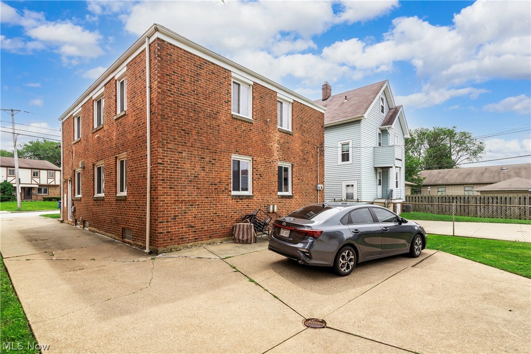 3154-3156 Warren Road Cleveland, OH 44111 - Photo 23 of 26 Gallery Image 23