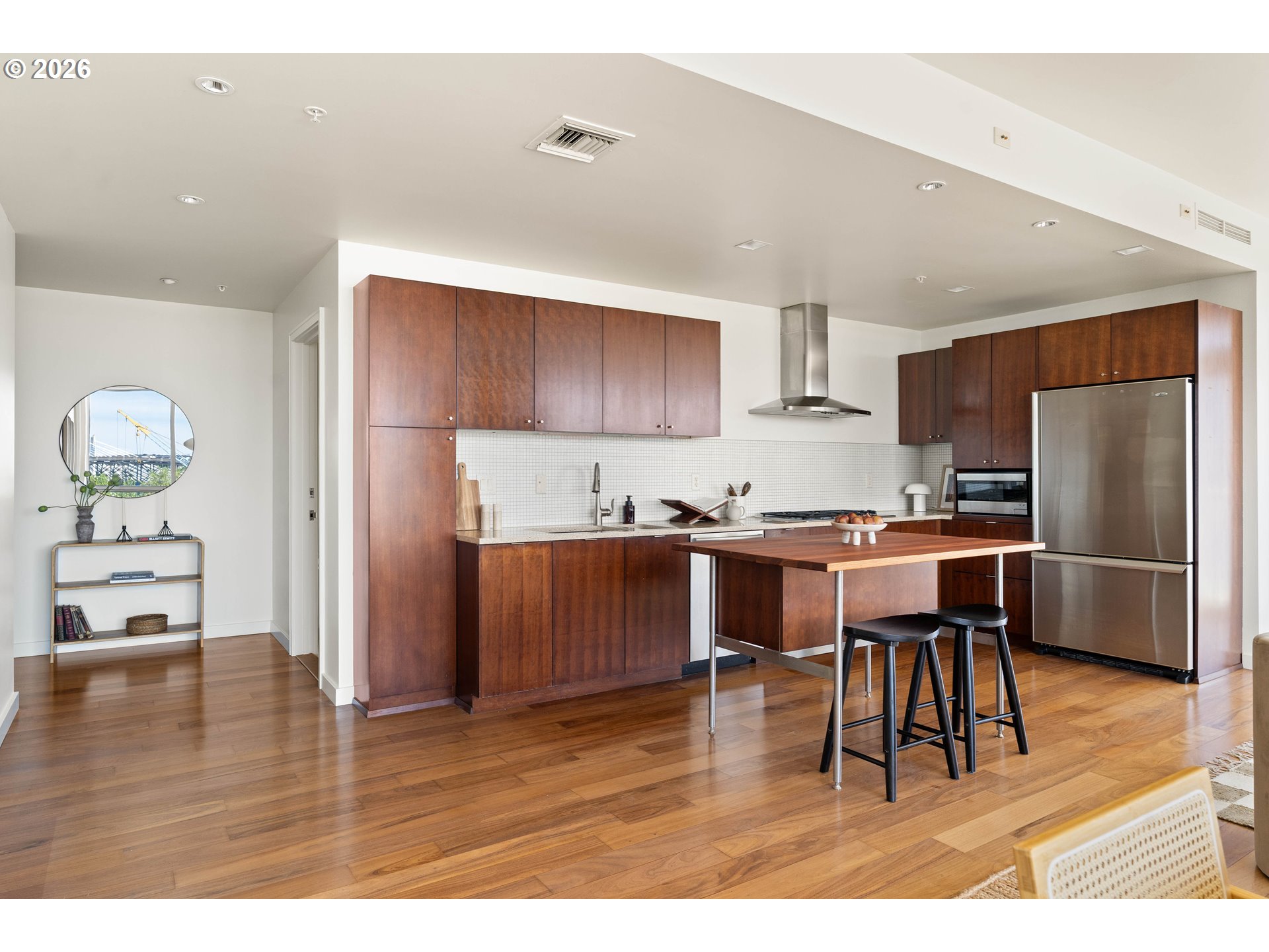 836 South Curry Street, Unit 708 Portland, OR 97239 - Photo 10 of 42