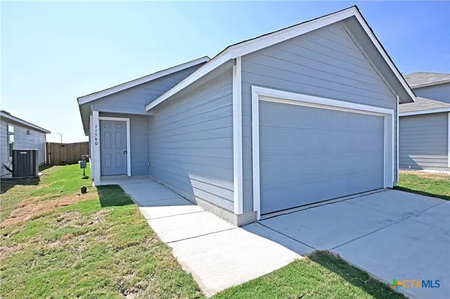 $1,345 | 11560 Chestnut Rose, St. Hedwig, TX 78152