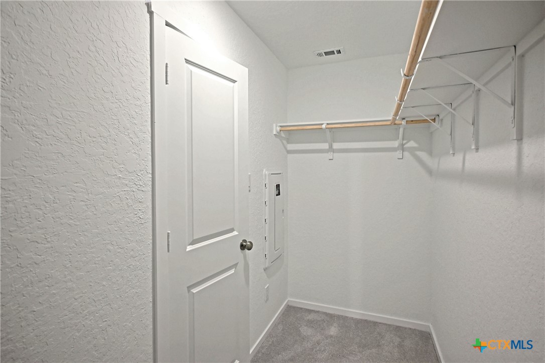 11560 Chestnut Rose St. Hedwig, TX 78152 - Photo 23 of 28 a view of closet