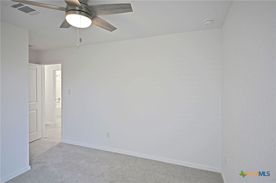 11560 Chestnut Rose St. Hedwig, TX 78152 - Photo 6 of 28 a view of an empty room