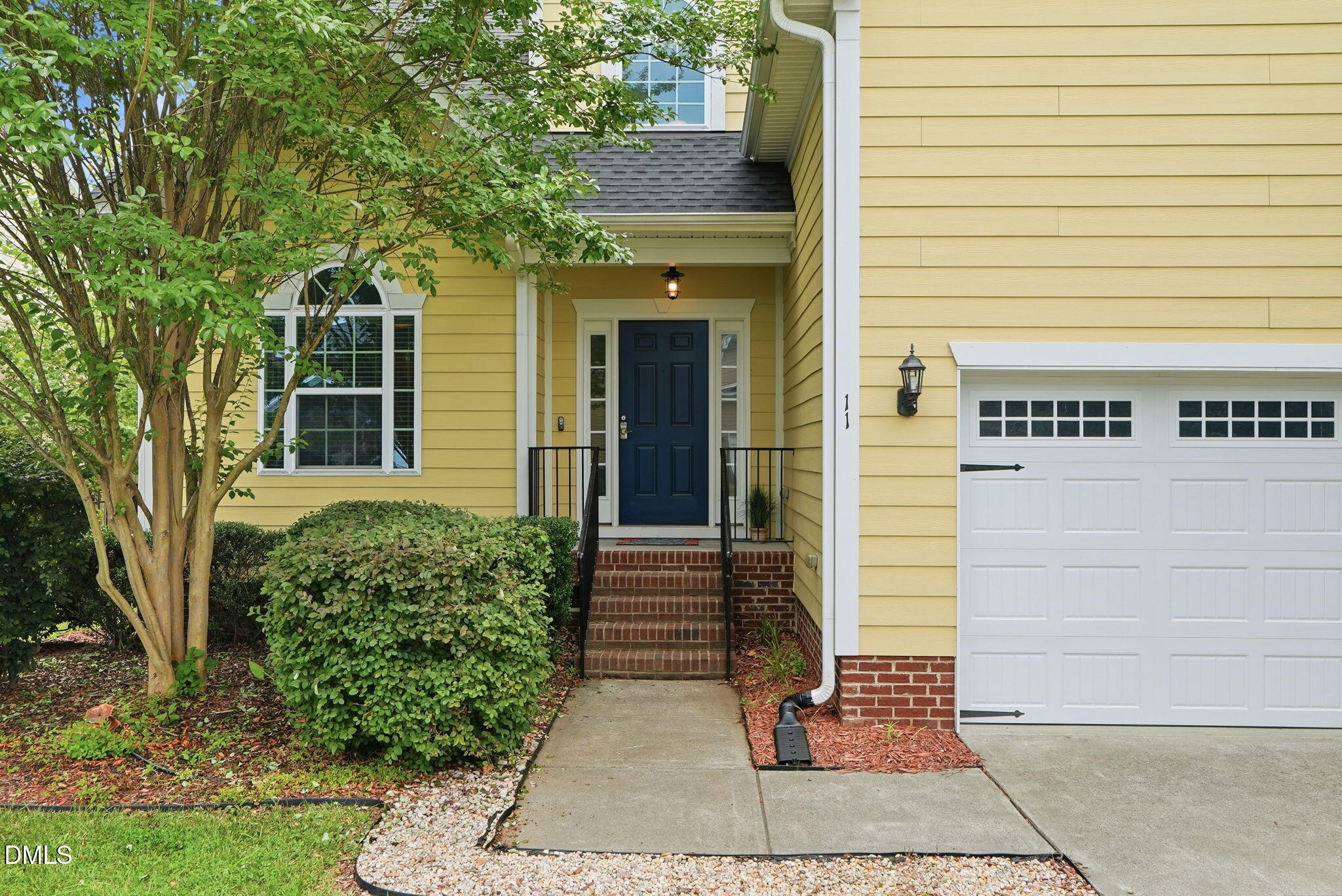 11 Hidden Ridge Court Durham, NC 27707 - Photo 4 of 46 11 Hidden Ridge Court-4