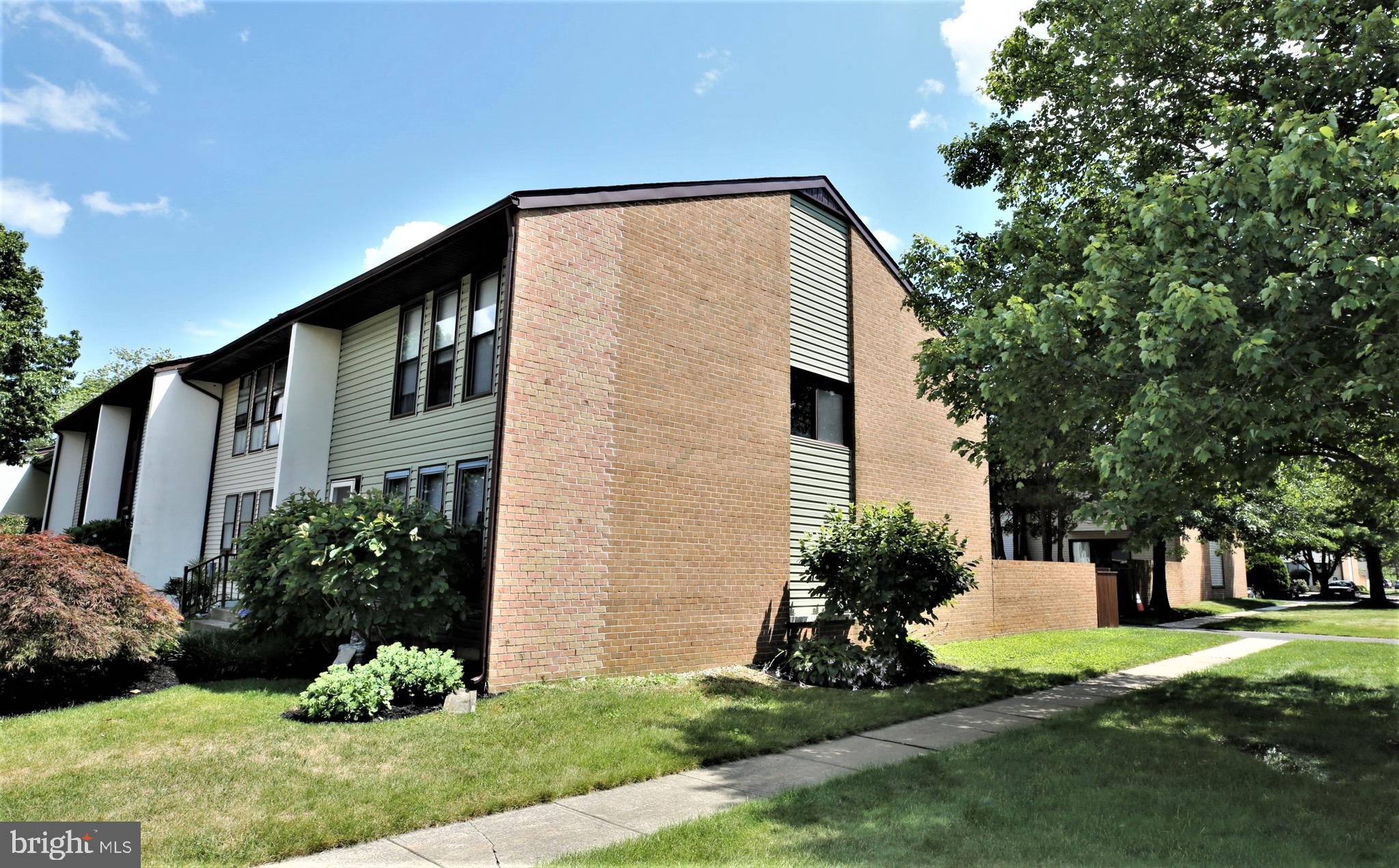 238 Probasco Road Hightstown, NJ 08520 - Photo 3 of 34