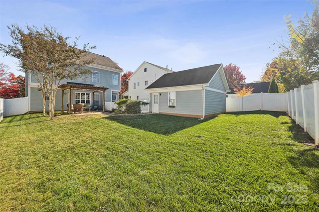 $540,000 | 15515 Barnsbury Drive, Huntersville, NC 28078