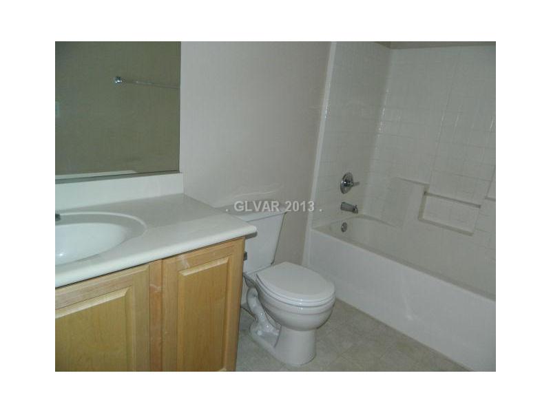1553 Rusty Ridge Lane Henderson, NV 89002 - Photo 20 of 35 Bathroom. MAIN UPSTAIRS BATHROOM HAS A SHOWER OVER THE TUB