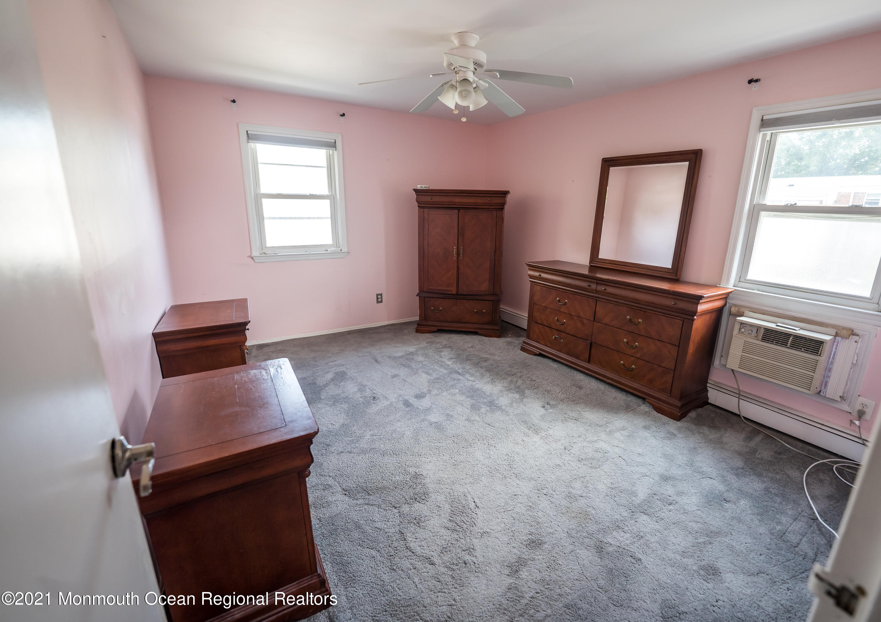 420 Cross Road, Unit B2 Matawan, NJ 07747 - Photo 8 of 8 a living room with furniture and a window
