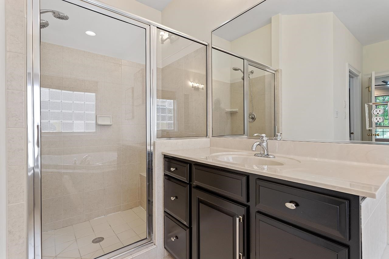 10845 Round Brook Circle Raleigh, NC 27617 - Photo 25 of 46 Photo 25
