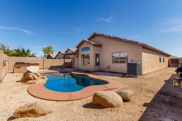$2,045 | 15820 West Monroe Street, Goodyear, AZ 85338