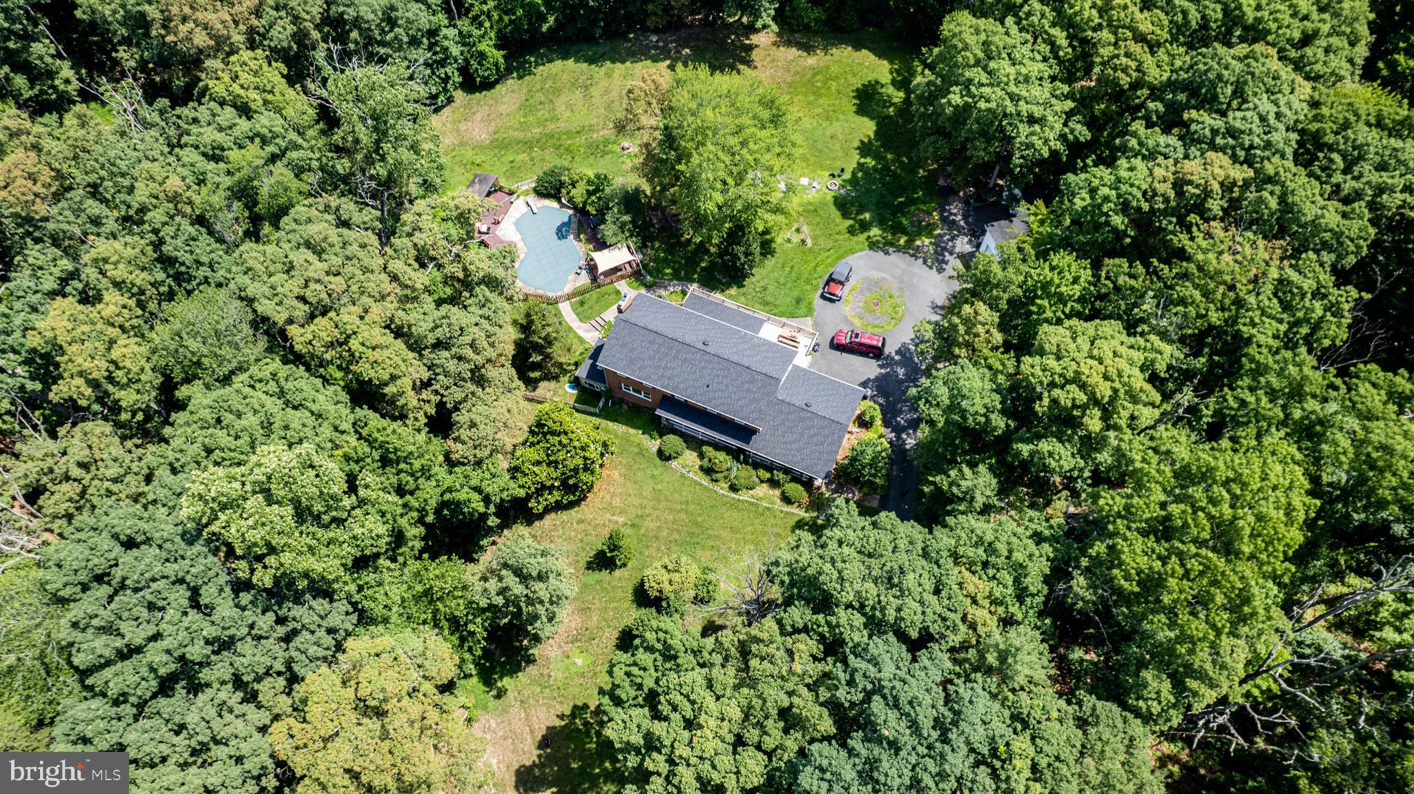 3727 Russell Road Woodbridge, VA 22192 - Photo 38 of 41 Gallery Image 38