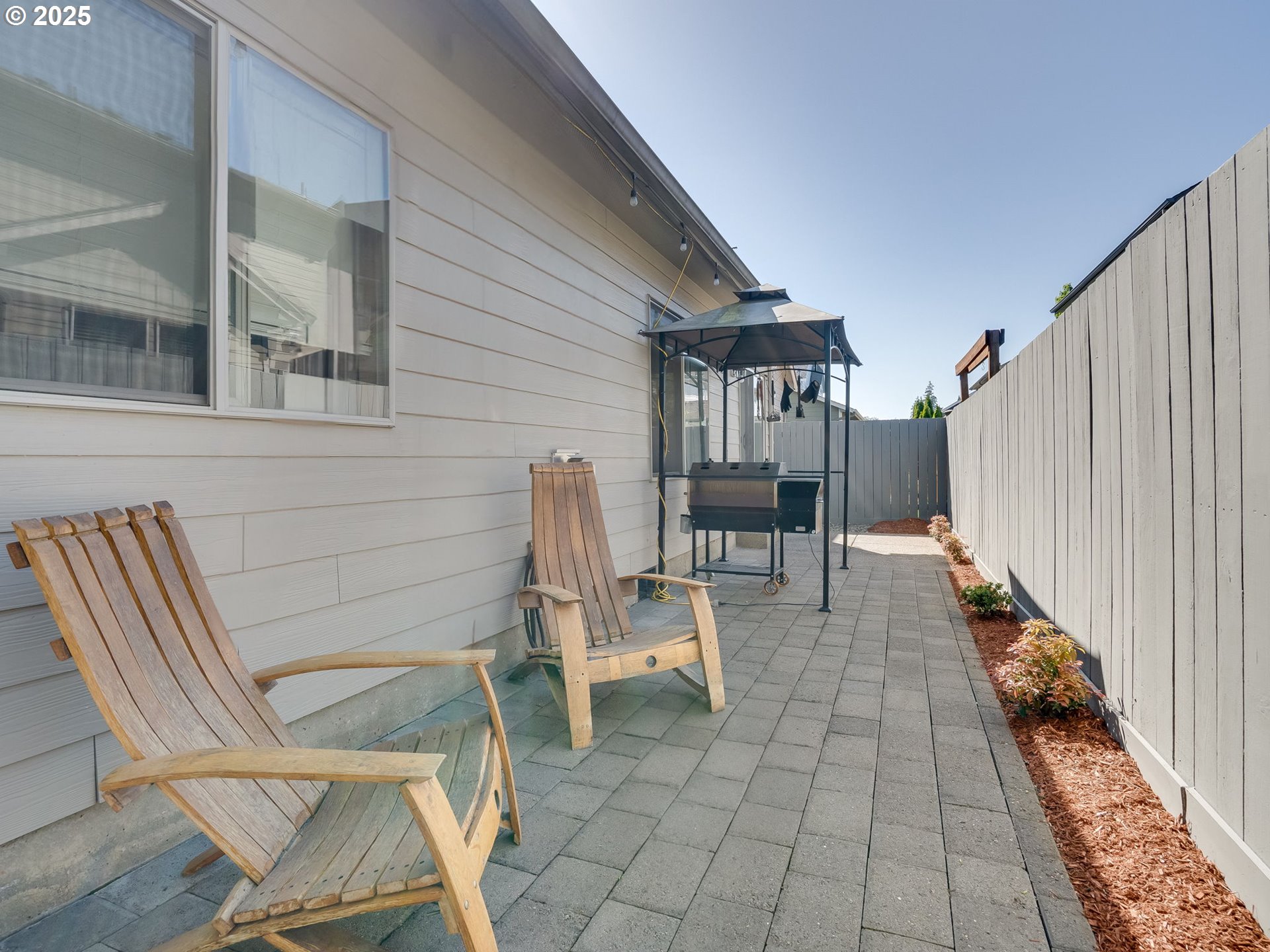 1047 Taurus Loop Northeast Keizer, OR 97303 - Photo 21 of 23 a view of outdoor seating