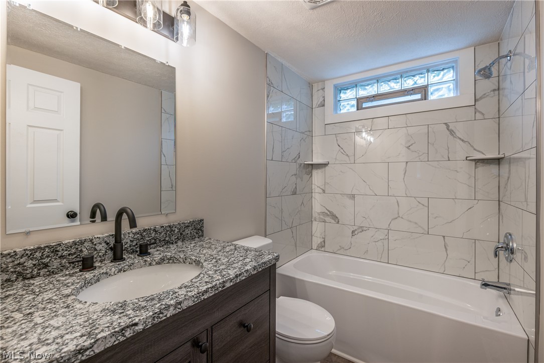 36415 Aurensen Road North Ridgeville, OH 44039 - Photo 14 of 32 Gallery Image 14