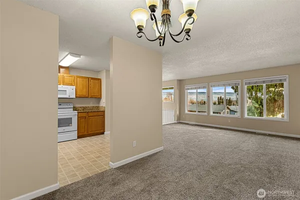 $378,000 | 1100 Vista Place, Unit B, Wenatchee, WA 98801