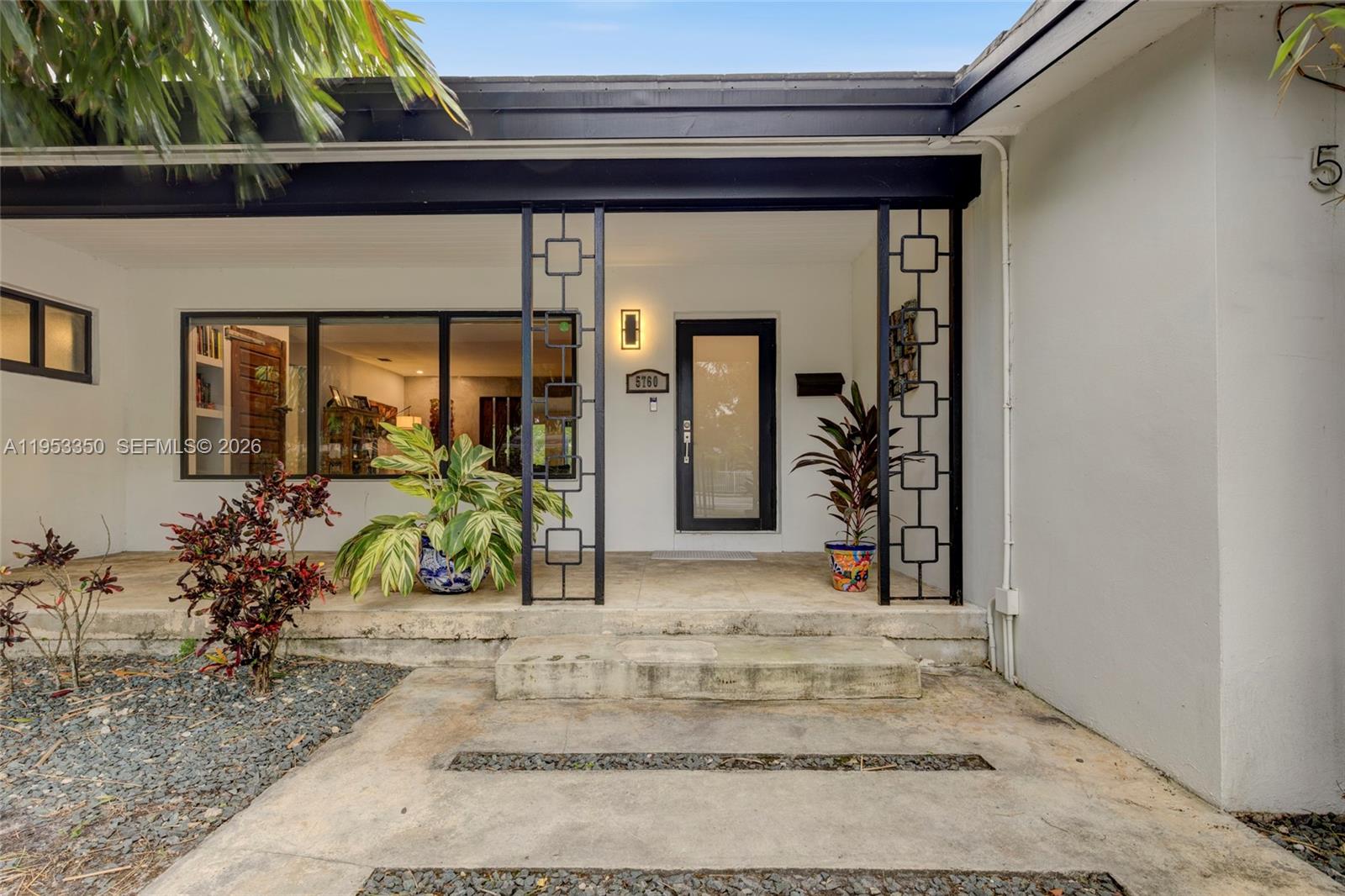 5760 Southwest 56th Street Miami, FL 33155 - Photo 5 of 32