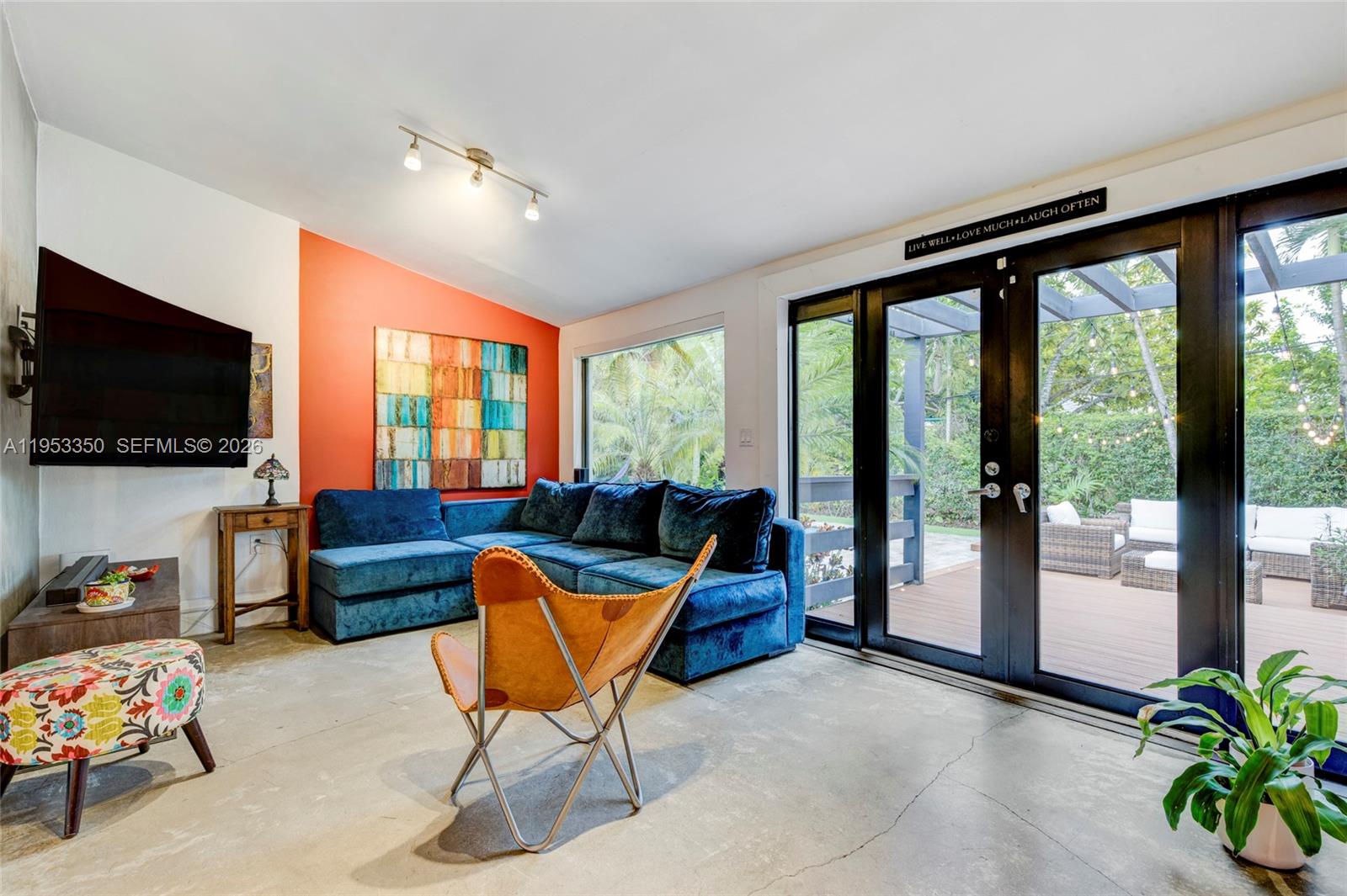 5760 Southwest 56th Street Miami, FL 33155 - Photo 10 of 32