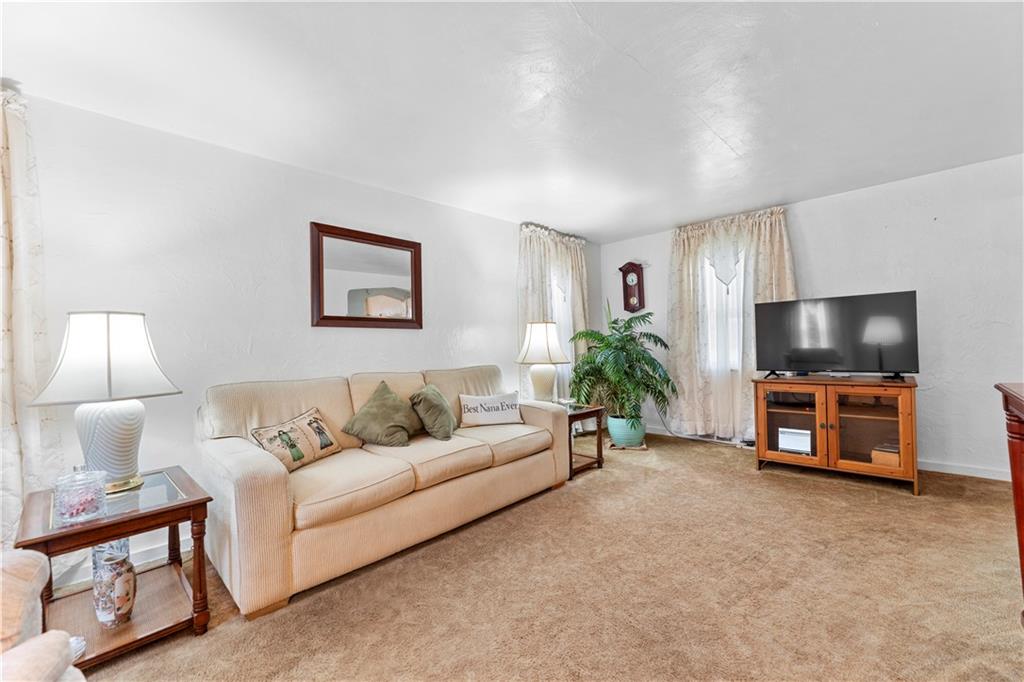 922 Bower Hill Road Pittsburgh, PA 15243 - Photo 6 of 26 Gallery Image 6