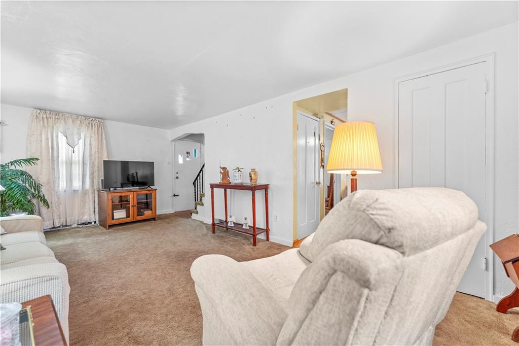 922 Bower Hill Road Pittsburgh, PA 15243 - Photo 7 of 26 Gallery Image 7