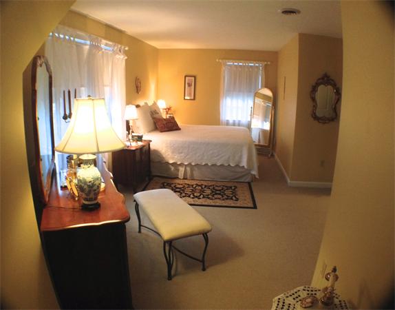 19 Thomas Road Berkley, MA 02779 - Photo 11 of 18 Gallery Image 11