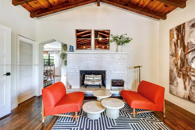 $1,050,000 | 991 Northeast 82nd Street, Miami, FL 33138