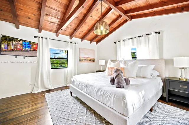 $1,050,000 | 991 Northeast 82nd Street, Miami, FL 33138