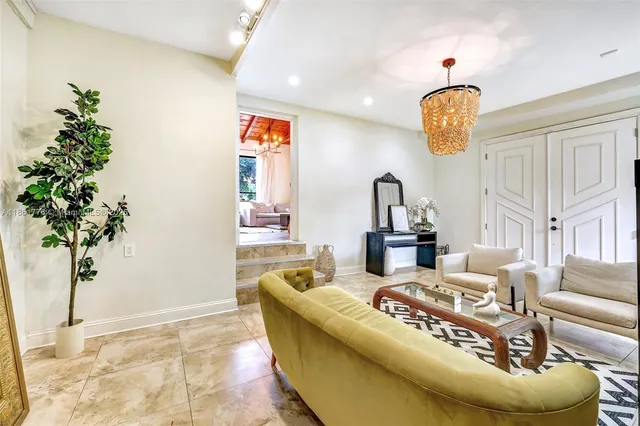 $1,050,000 | 991 Northeast 82nd Street, Miami, FL 33138