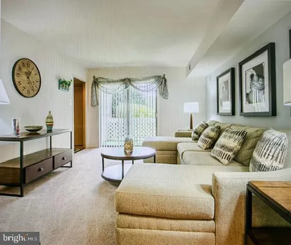 $1,475 | 100 Fox Meadow Drive, Maple Shade, NJ 08052