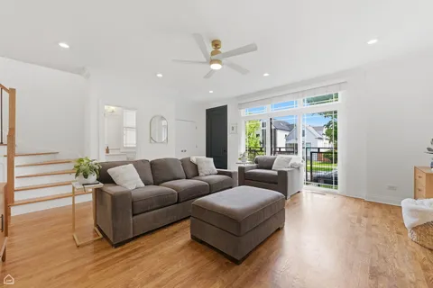 $1,200,000 | 4332 North Monticello Avenue, Chicago, IL 60618