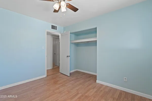 $379,900 | 5802 North 61st Drive, Glendale, AZ 85301