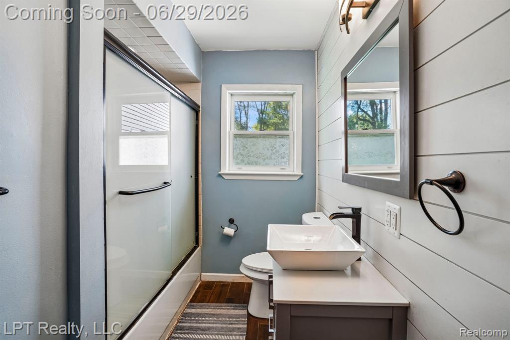 3070 Reeder Road Clarkston, MI 48346 - Photo 13 of 23