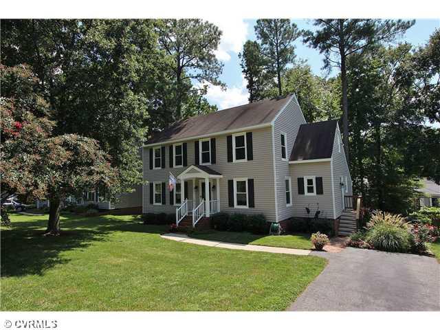 8707 Overhill Road Henrico, VA 23229 - Photo 1 of 22 Exterior Front - 8707 Overhill Road
