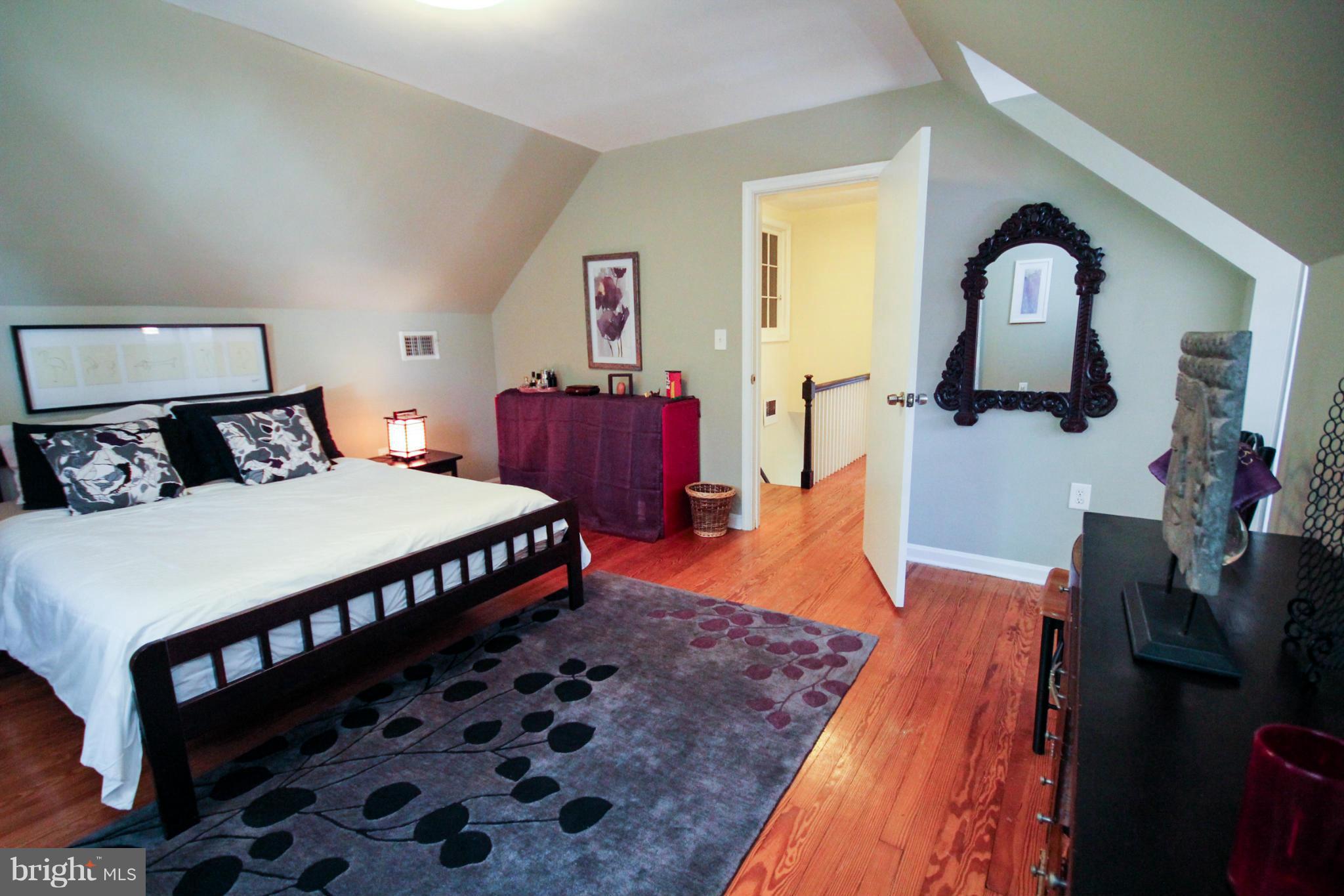 9950 Moss Avenue Silver Spring, MD 20901 - Photo 13 of 30 Bedroom (Master)