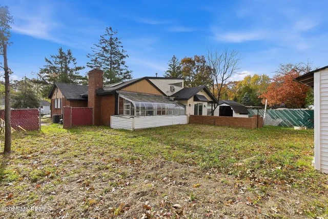 a house view with a outdoor space