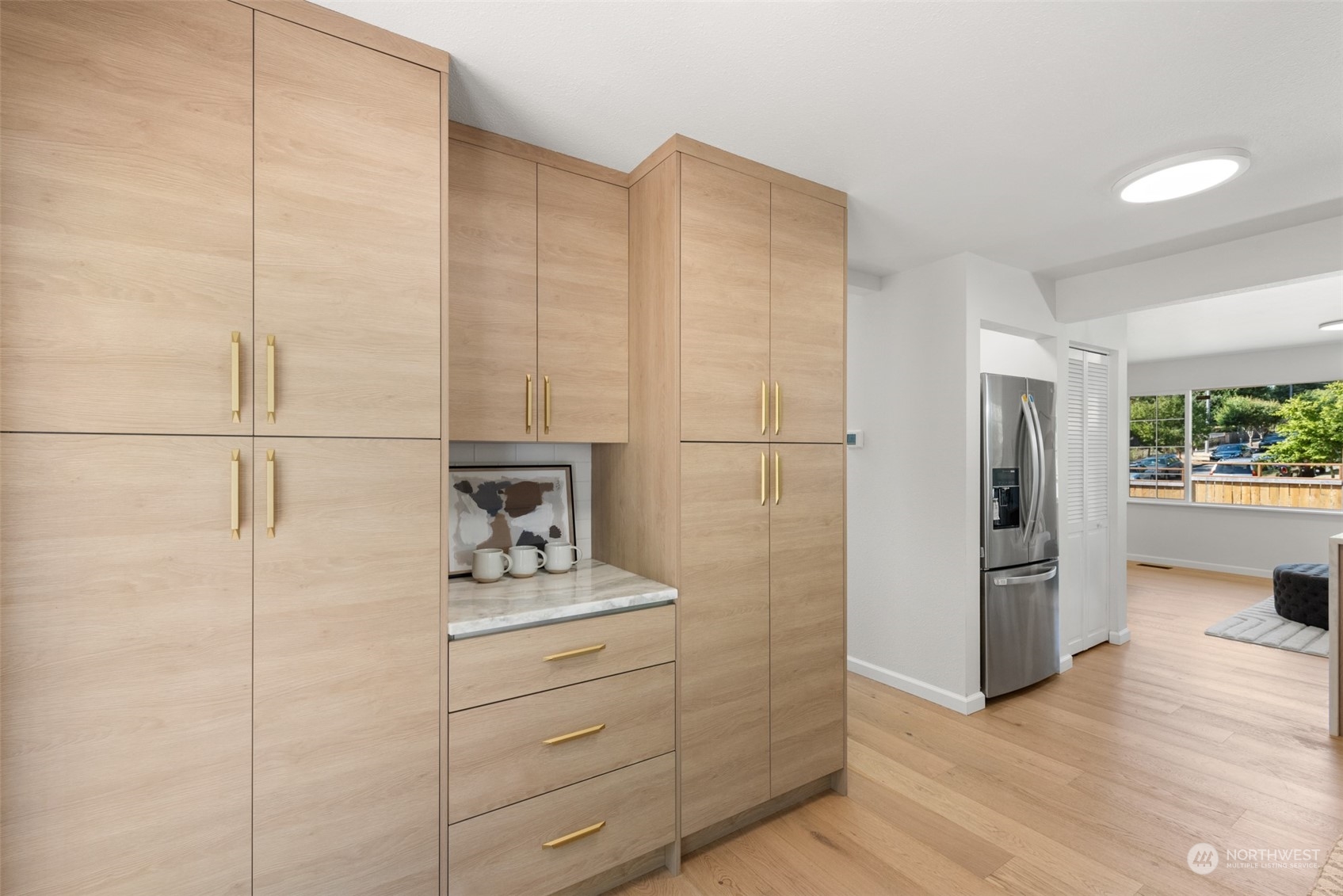 3525 Southwest Kenyon Street Seattle, WA 98126 - Photo 12 of 36 Gallery Image 12