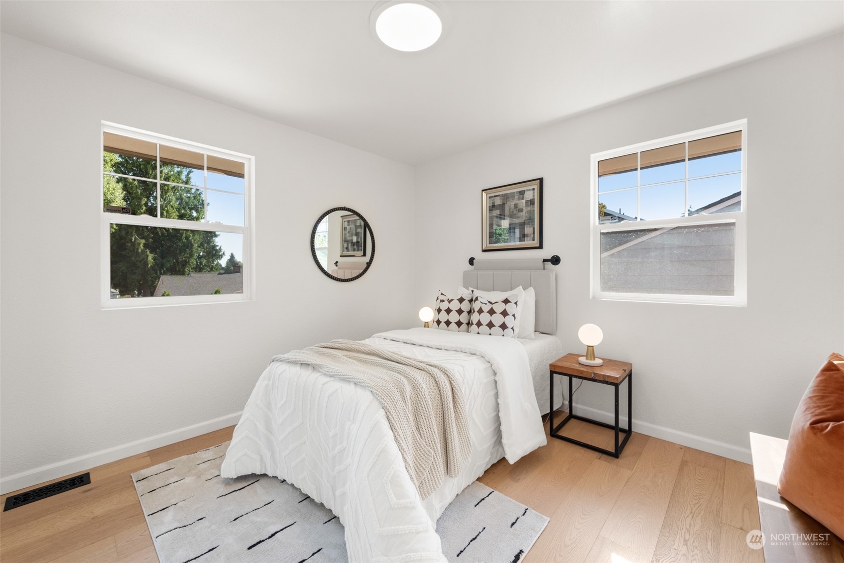 3525 Southwest Kenyon Street Seattle, WA 98126 - Photo 15 of 36 Gallery Image 15