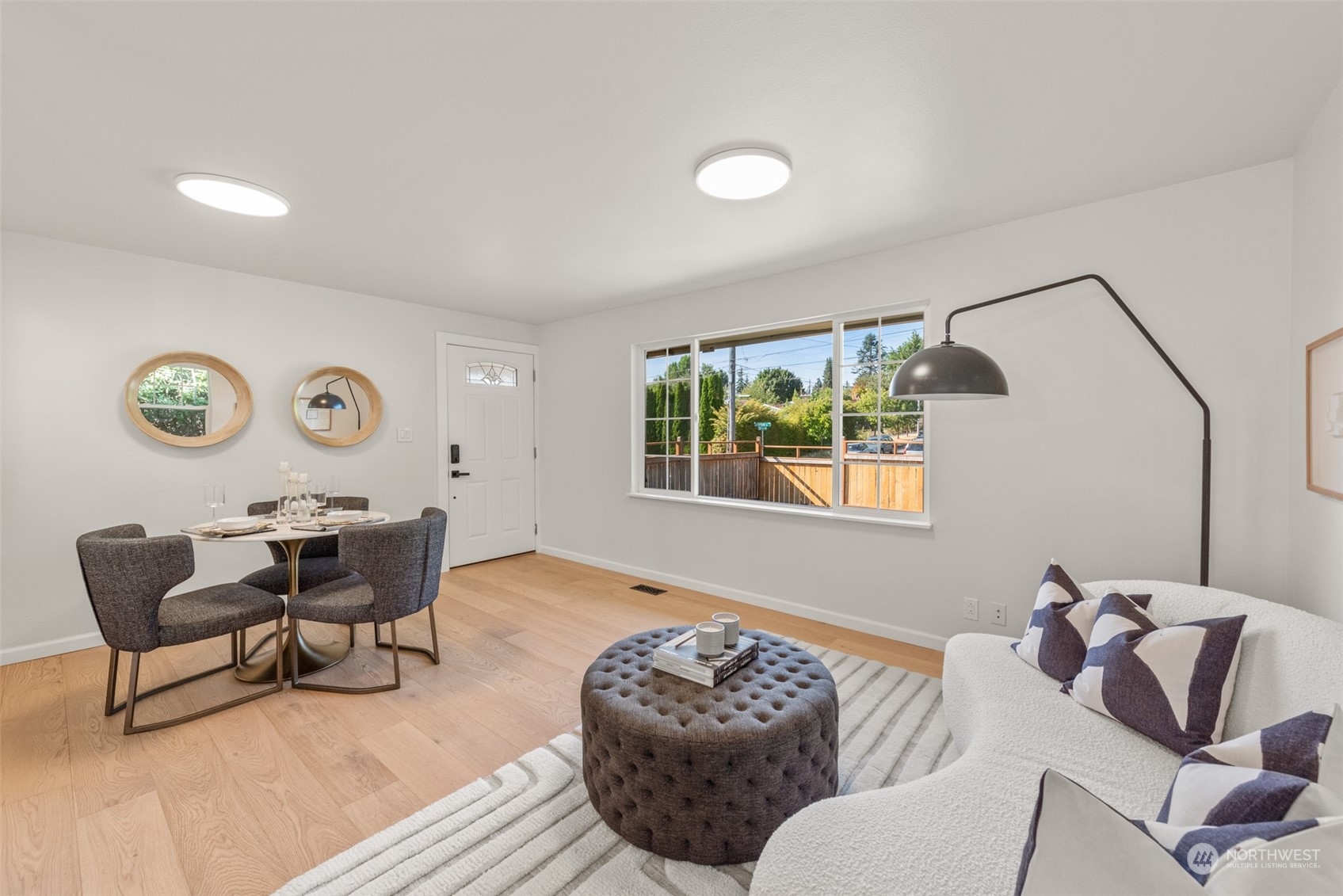3525 Southwest Kenyon Street Seattle, WA 98126 - Photo 7 of 36 Gallery Image 7