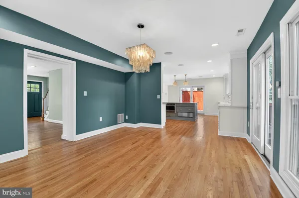 $1,295,000 | 12 Parkside Road, Silver Spring, MD 20910