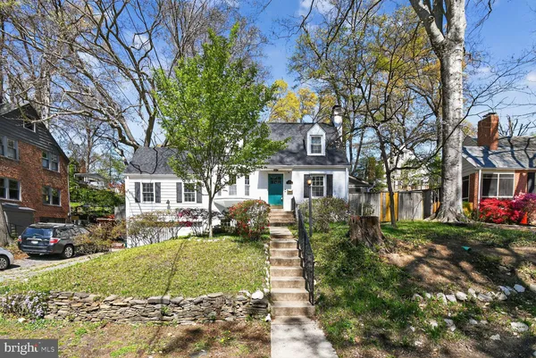 a house view with a garden space