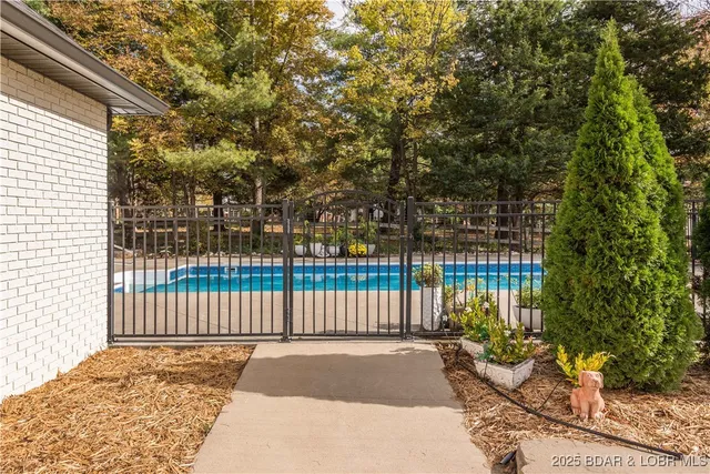 $1,087,000 | 3421 Country Club Drive, Jefferson City, MO 65109