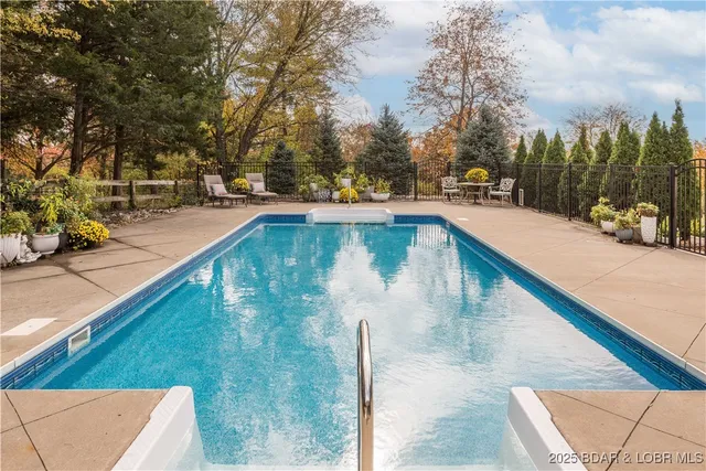 $1,087,000 | 3421 Country Club Drive, Jefferson City, MO 65109