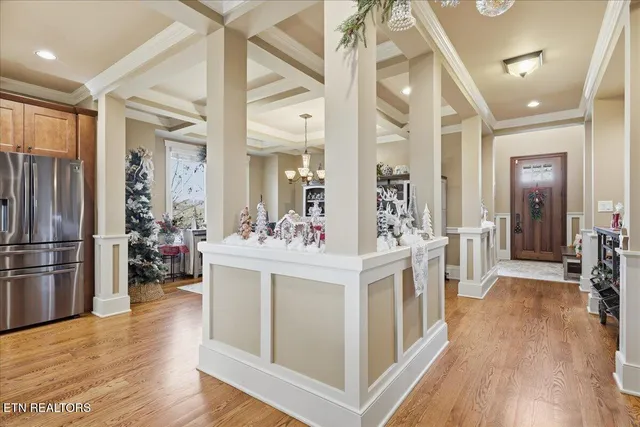 $1,250,000 | 2620 Persimmon Ridge, Loudon, TN 37774