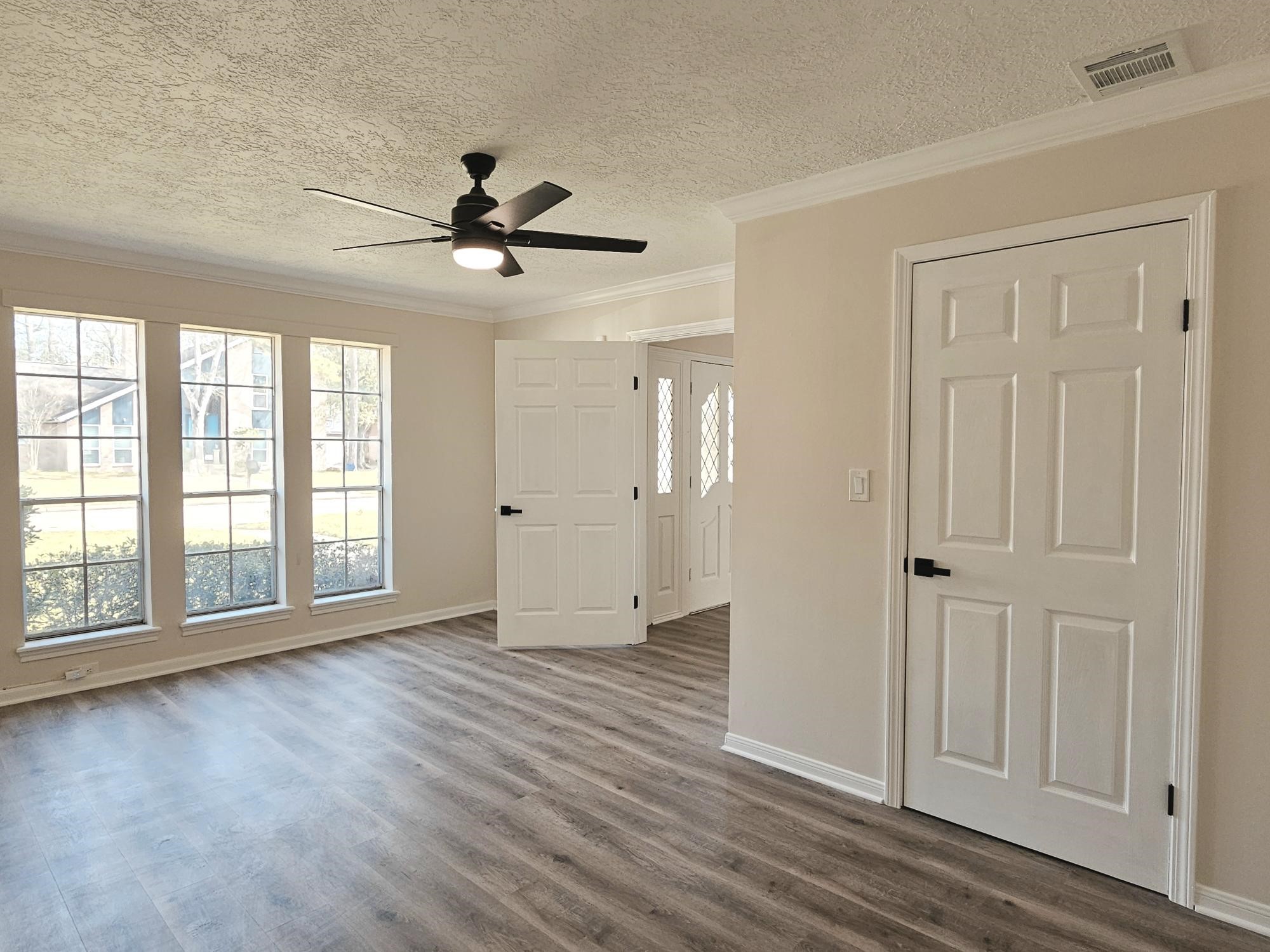 16627 Aldenham Place Spring, TX 77379 - Photo 11 of 27