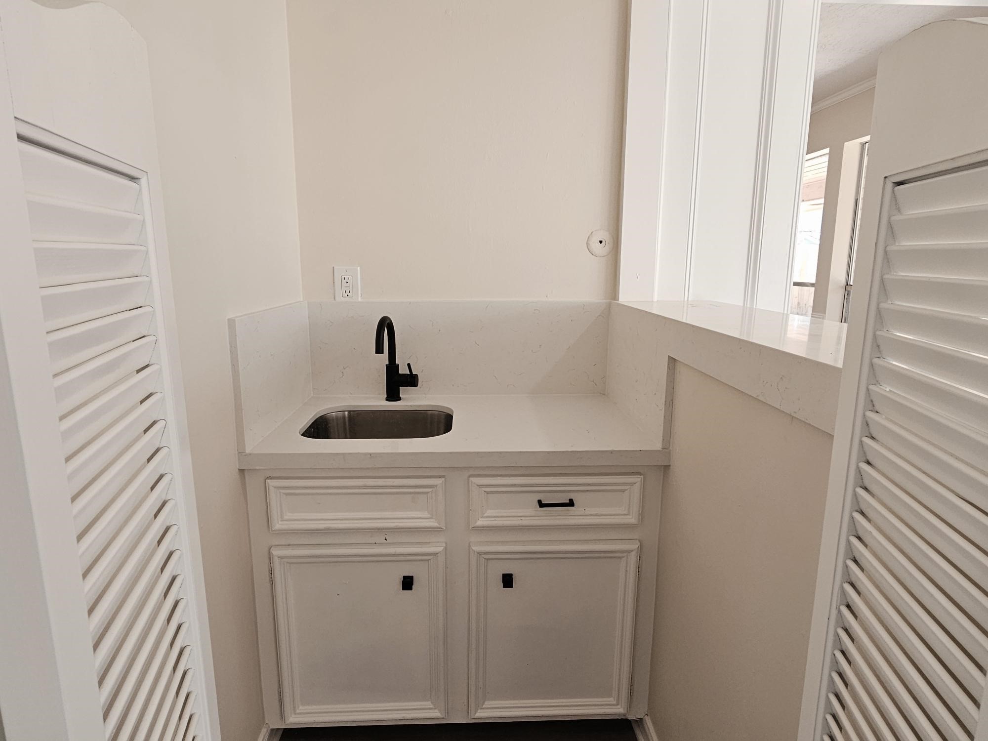 16627 Aldenham Place Spring, TX 77379 - Photo 3 of 27